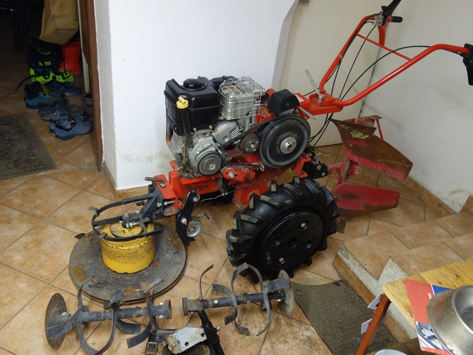 malotraktor Mountfield MS 07 IN