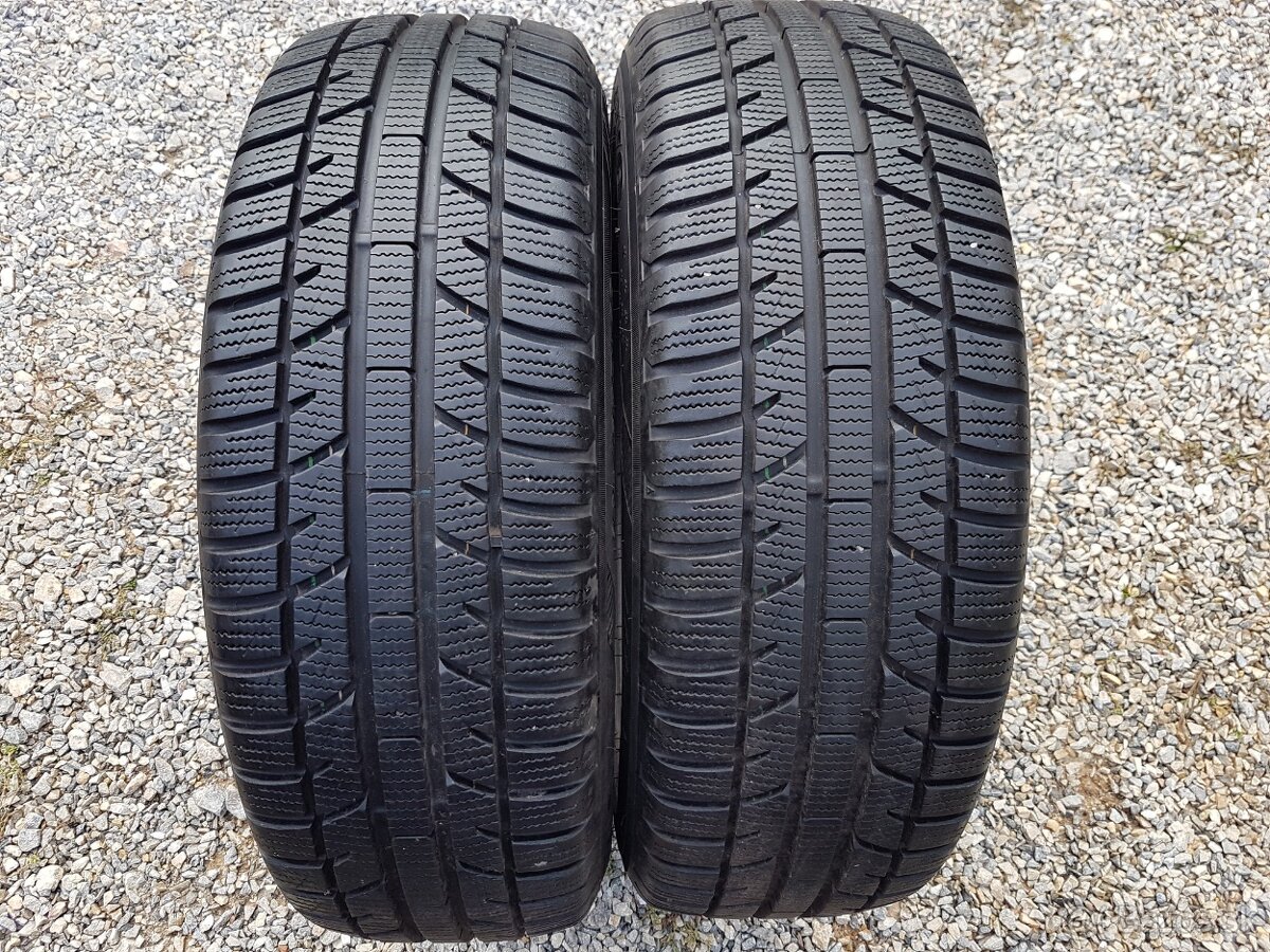 195/60 r16c zimné pneumatiky 2ks Toyo