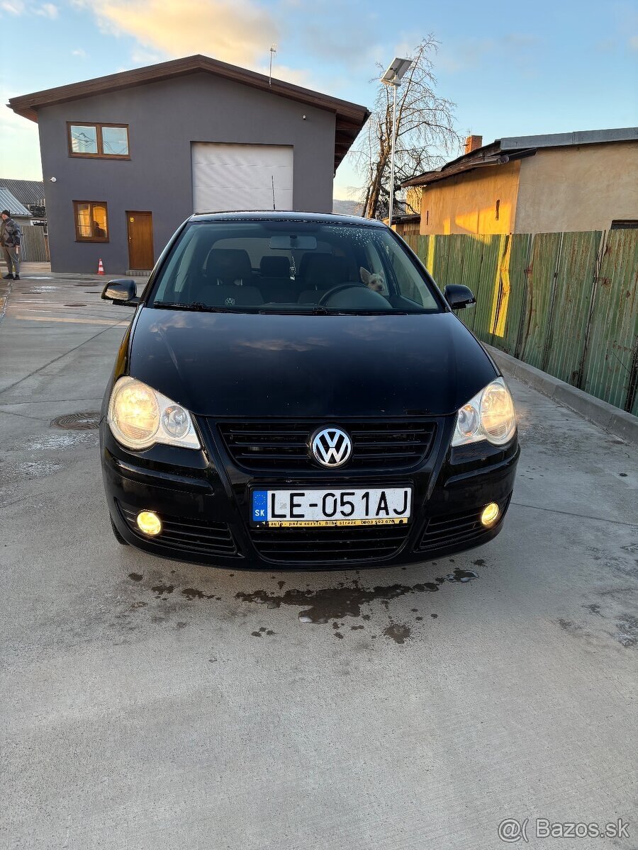 Pradam Volkswagen Polo 9N rok 2007 1,4 16V benzí