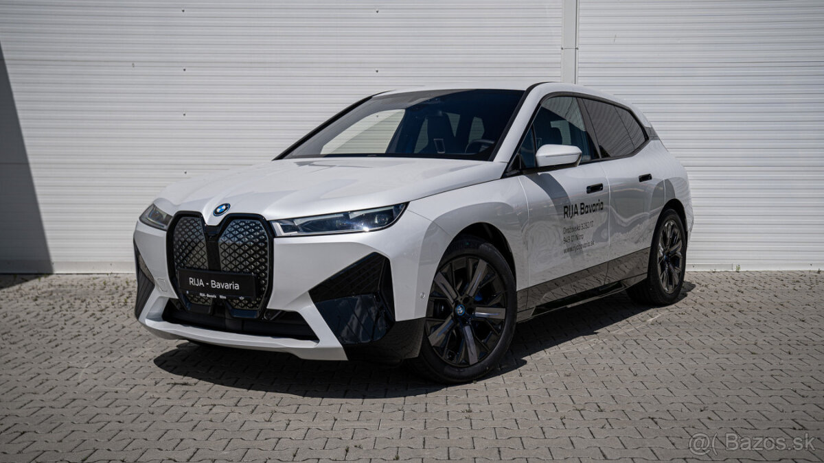 BMW iX xDrive40 50% zľava odpočet DPH