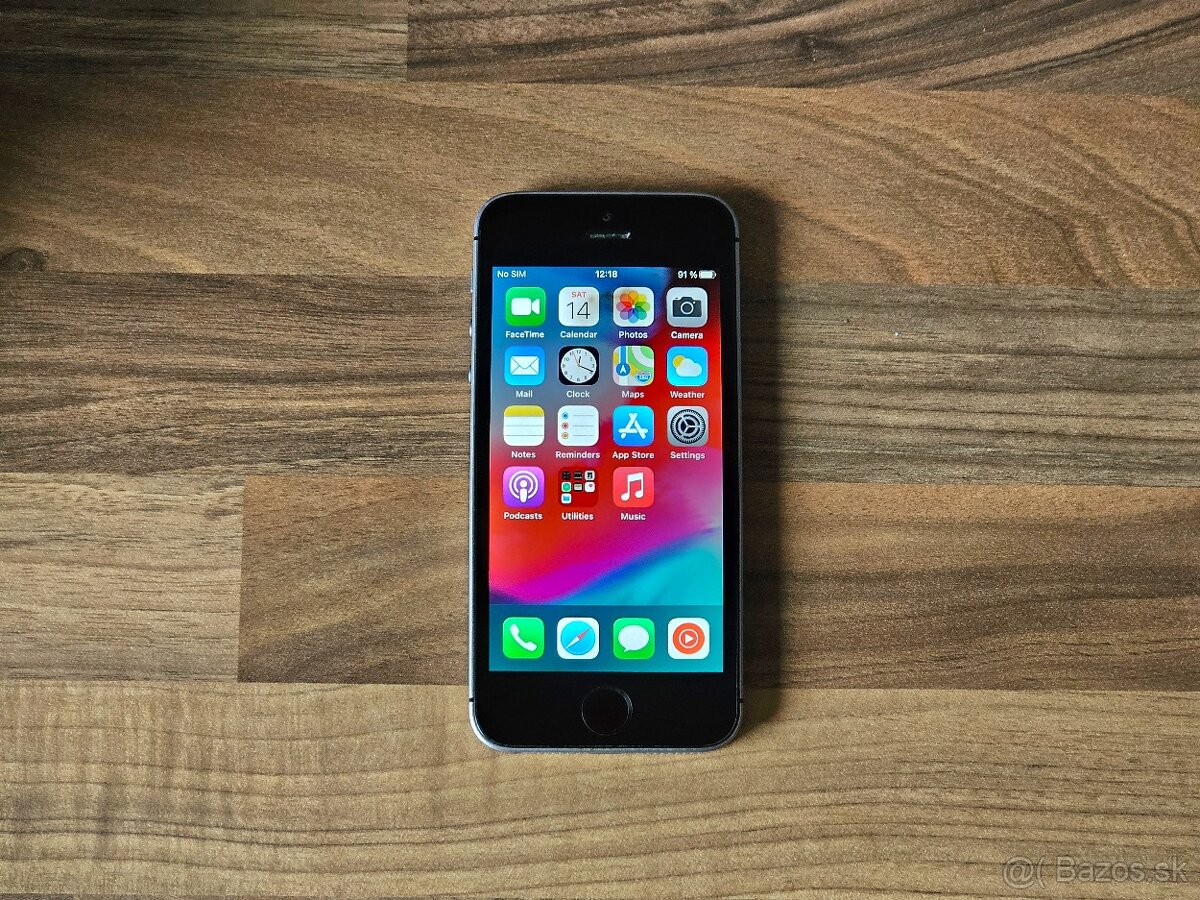 iPhone SE (2016) 16GB - Space Gray