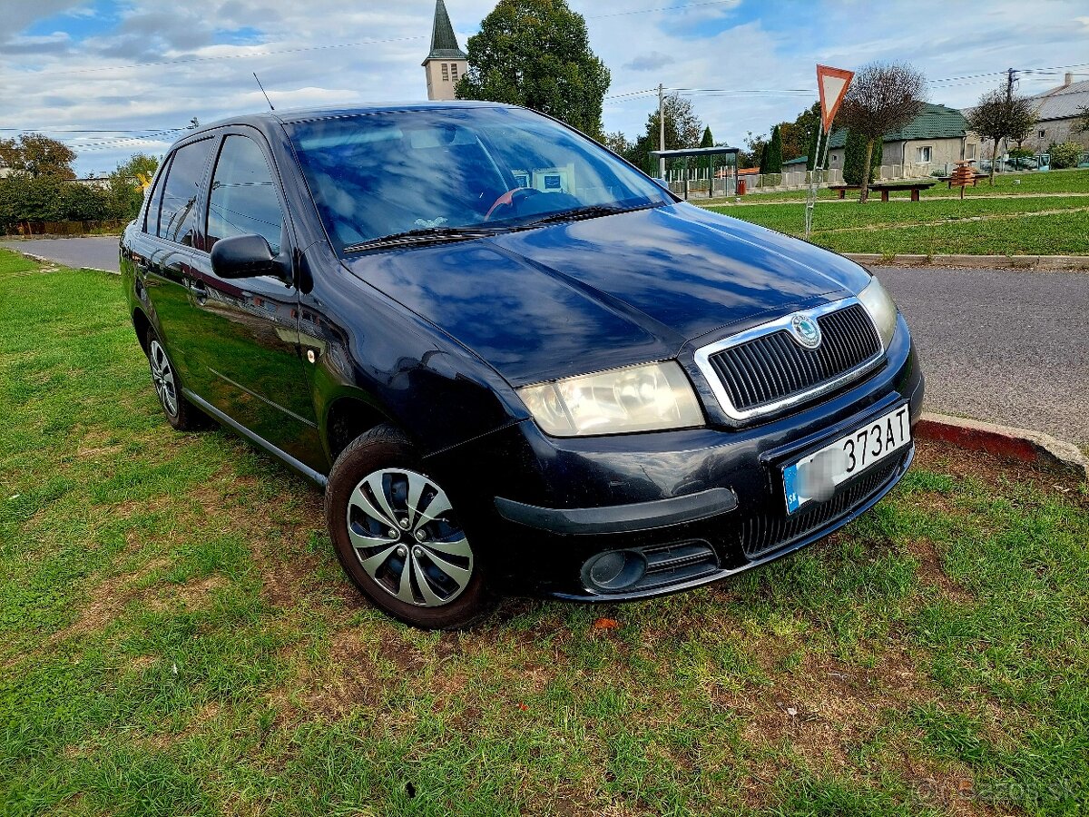 Skoda fabia sedan 1.2 HTP 47kw