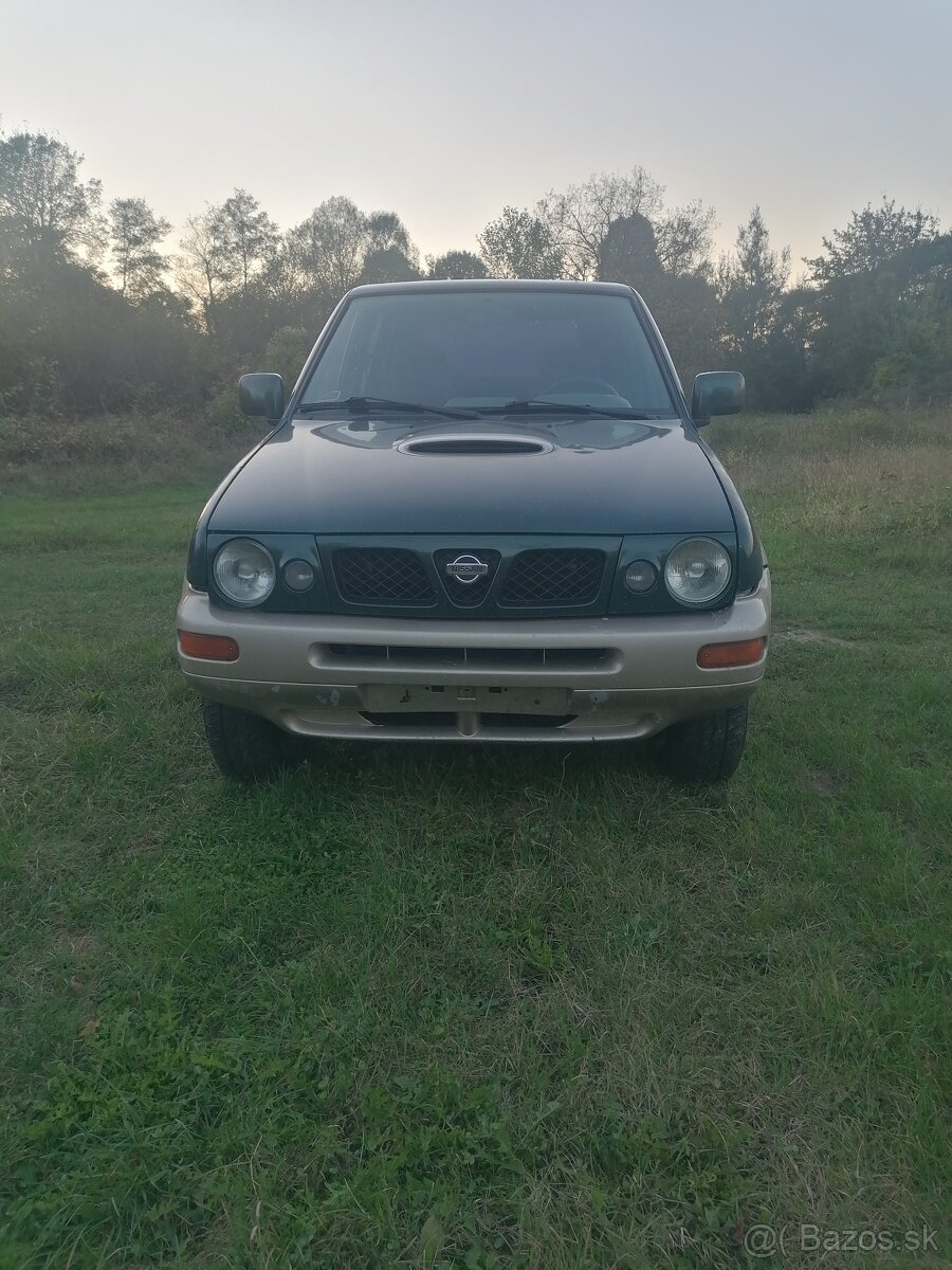 Nissan Terrano II 2,7TDI