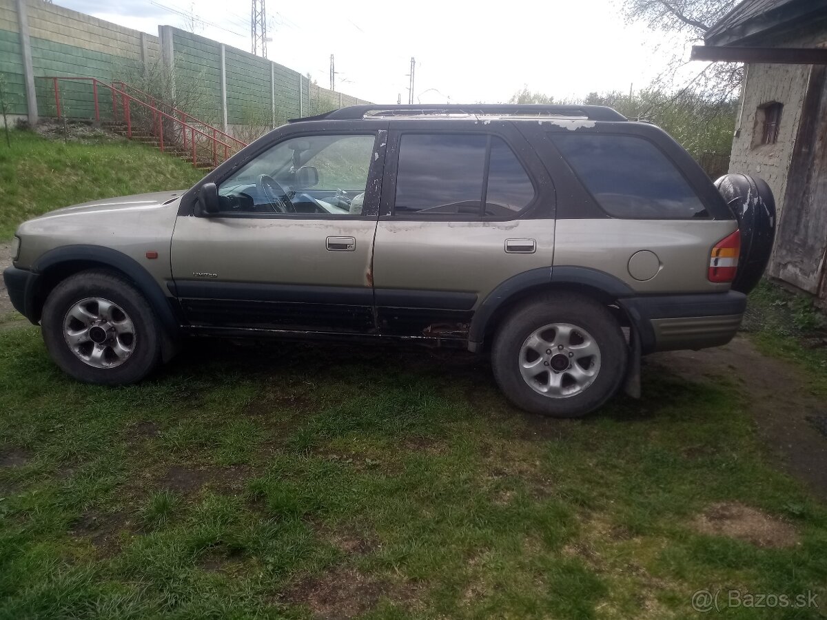 Opel Frontera 2.2i