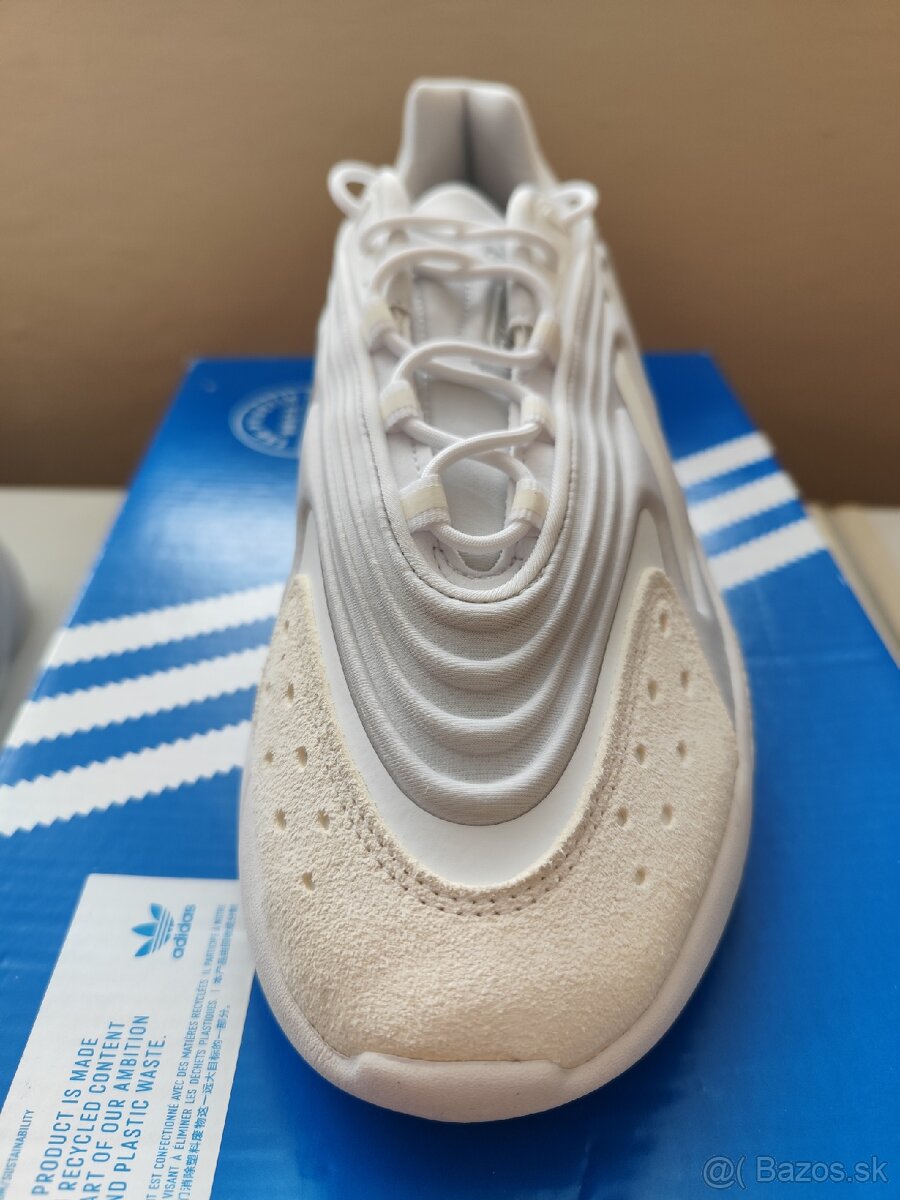 ADIDAS Ozelia