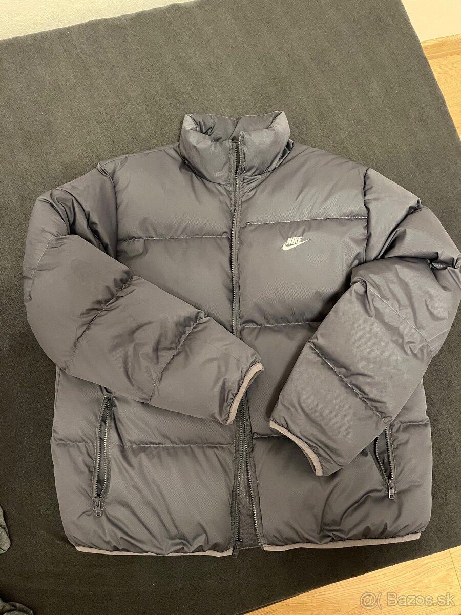 Nike puffer jacket