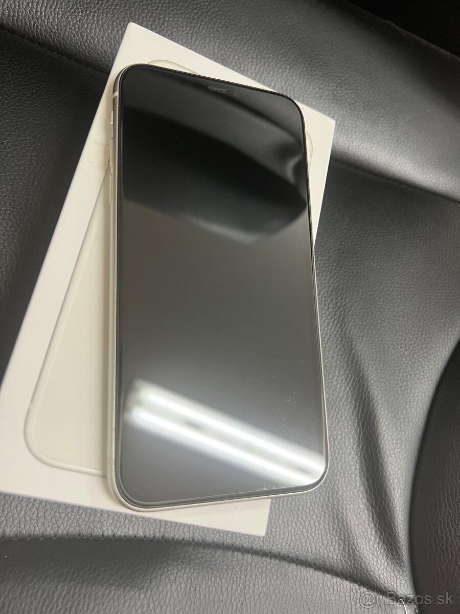 iPhone 11 64GB White