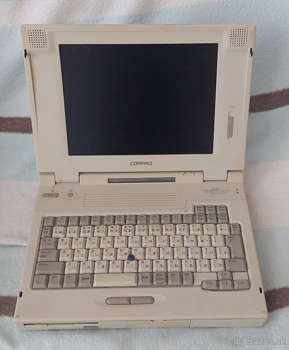 Compaq LTE 5100 Intel Pentium 90MHz retro notebook