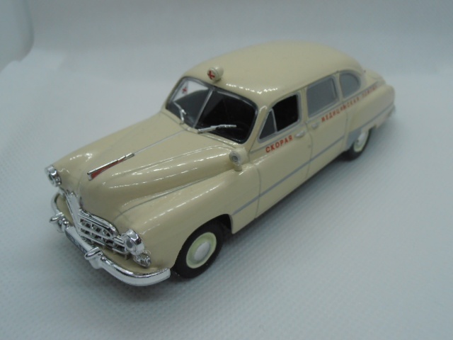 GAZ12_ZIM 1/43