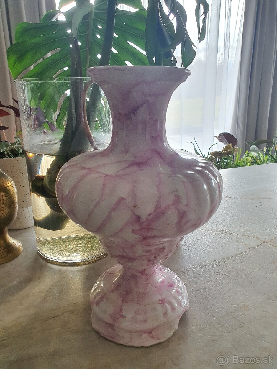 Ružová váza, ozdobná keramika
