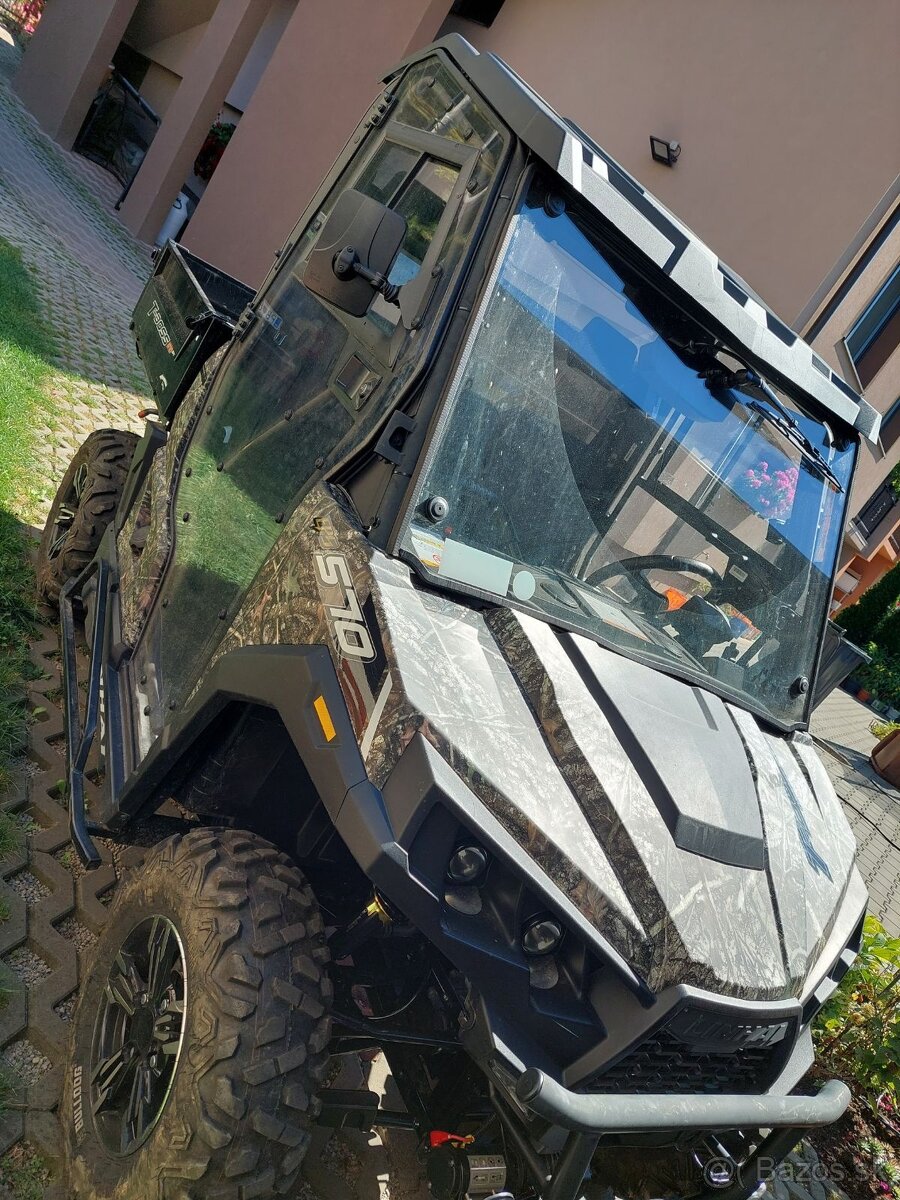 Linhai T-boos 570 UTV