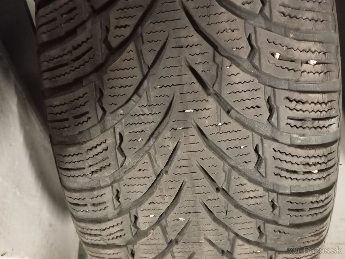 225 55 r18 Nokian Zimné 2ks