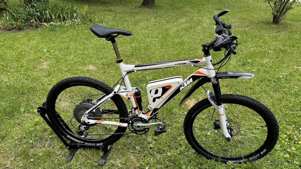 Celoodpruzeny elektrobicykel KTM eLycan