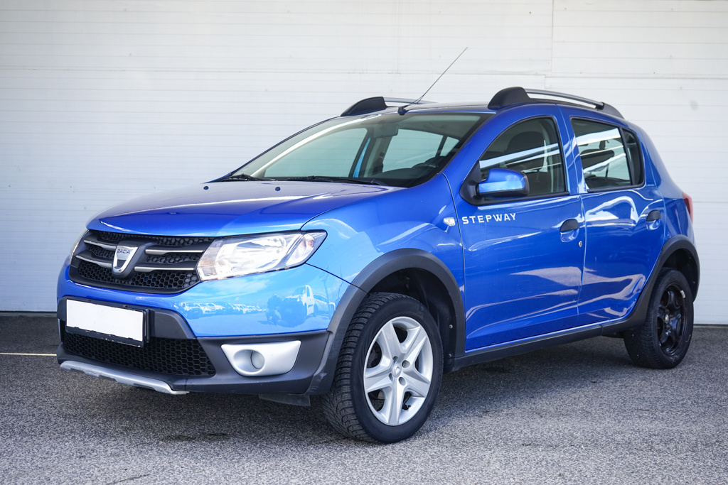 104- DACIA Sandero, 2015, benzín,  0.9 TCE Stepway, 66kW