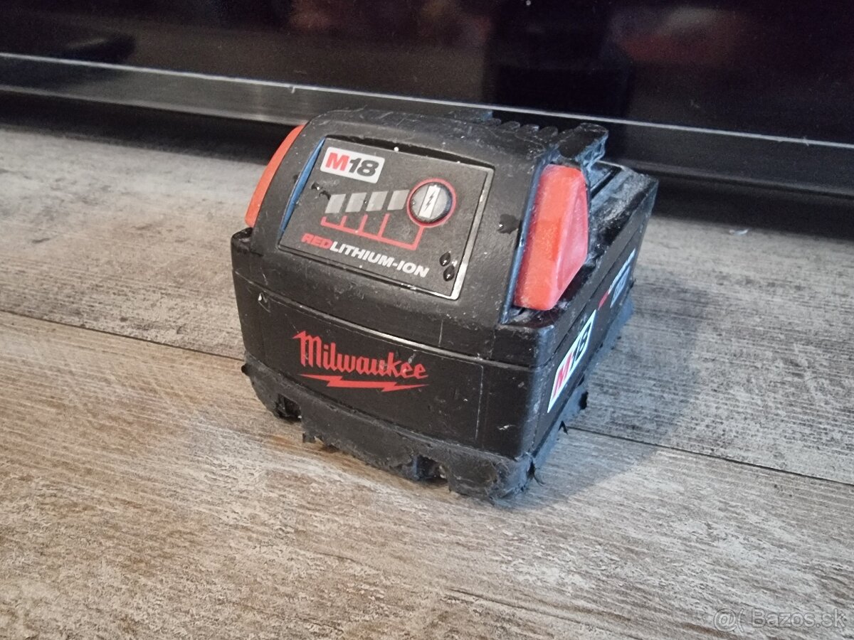 Batéria Milwaukee M18 18V 3Ah