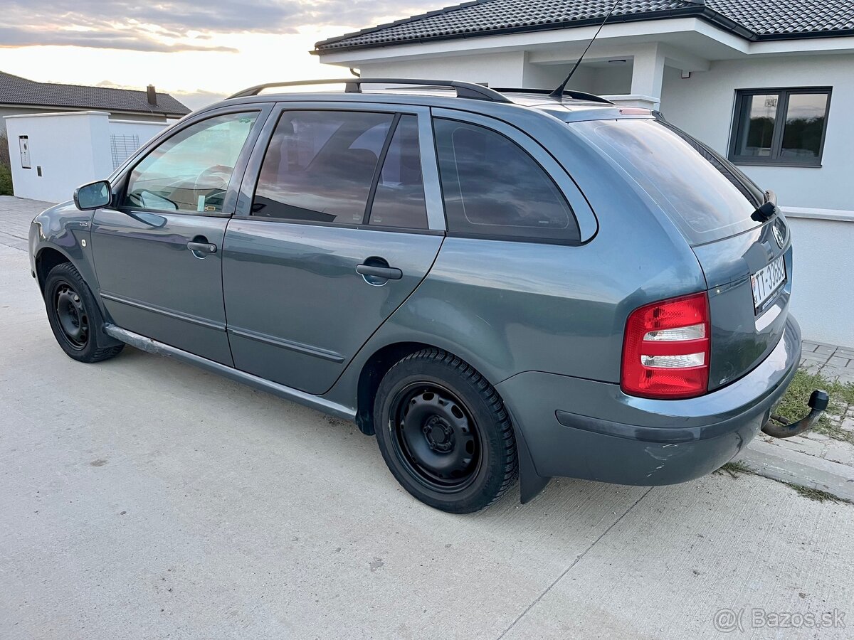 Predam Skoda Fabia 1.2 benzin,2004-tažne zariadenie