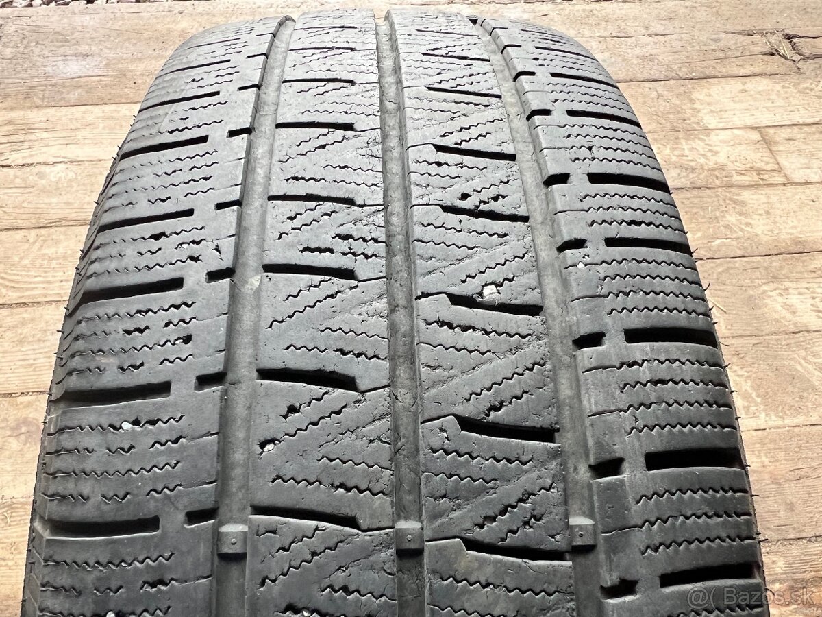 215/65R16C 109/107R Imperial Snowdragon Van