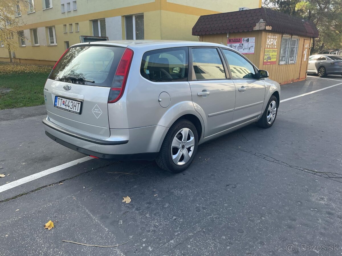 Predám Ford focus 1.6 16V 74 kw R.v.2007