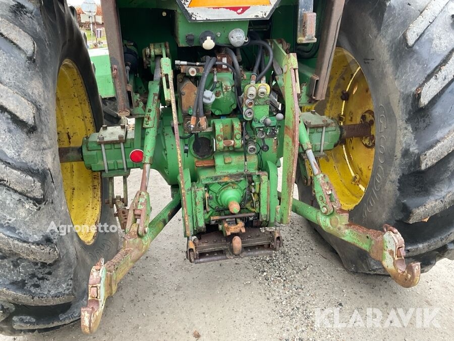 Kúpim spodné ramená na John Deere 4440