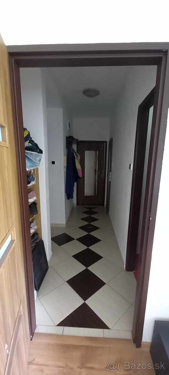 2-izbovy byt na prenájom Krčulova Brezno