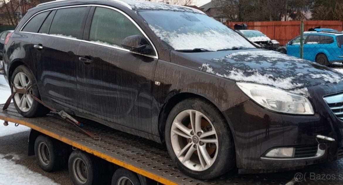 Rozpredám Opel Insignia 2.0 CDTI 118kw 2009