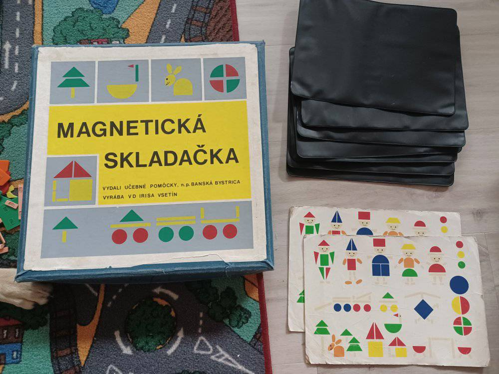 Retro magnetická skladačka Komenium Irisa Vsetín