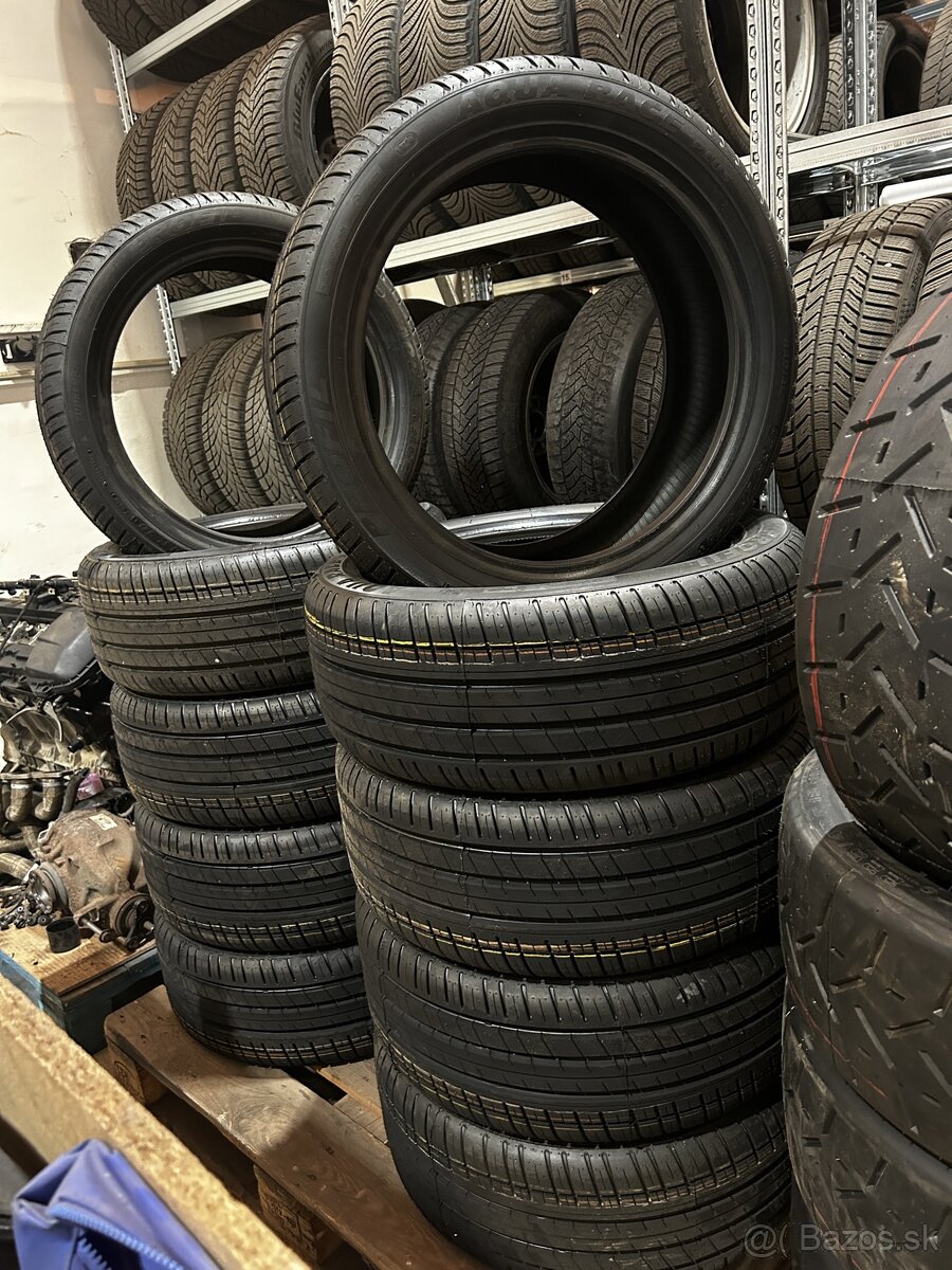 235/40 R18 95W PROFIL AQUA RACE Letné r.v.24