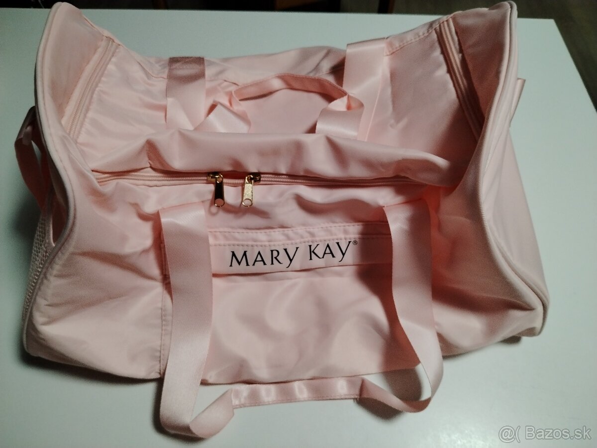 Kabelky Mary Kay NOVE