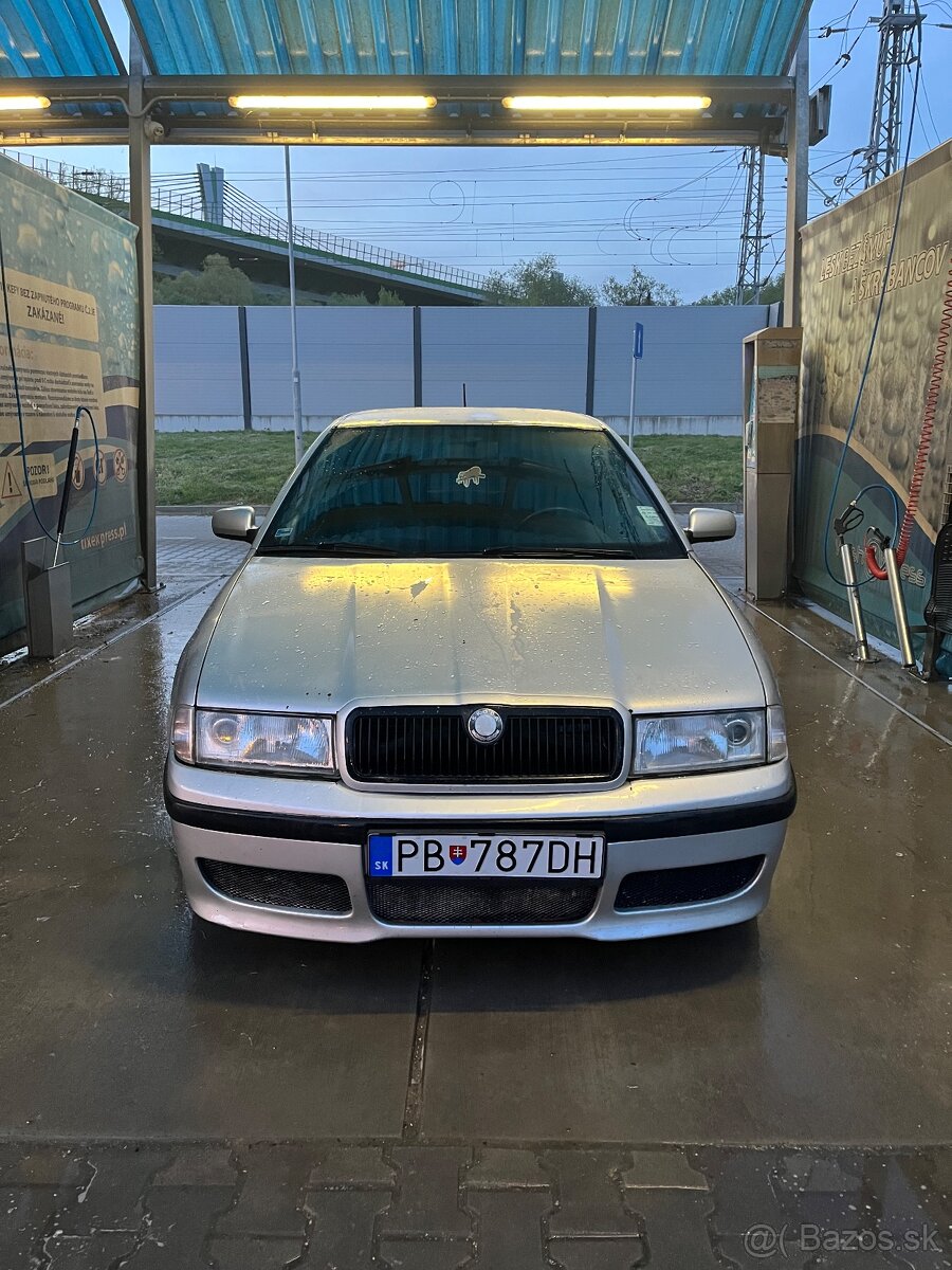 Škoda Octavia 1