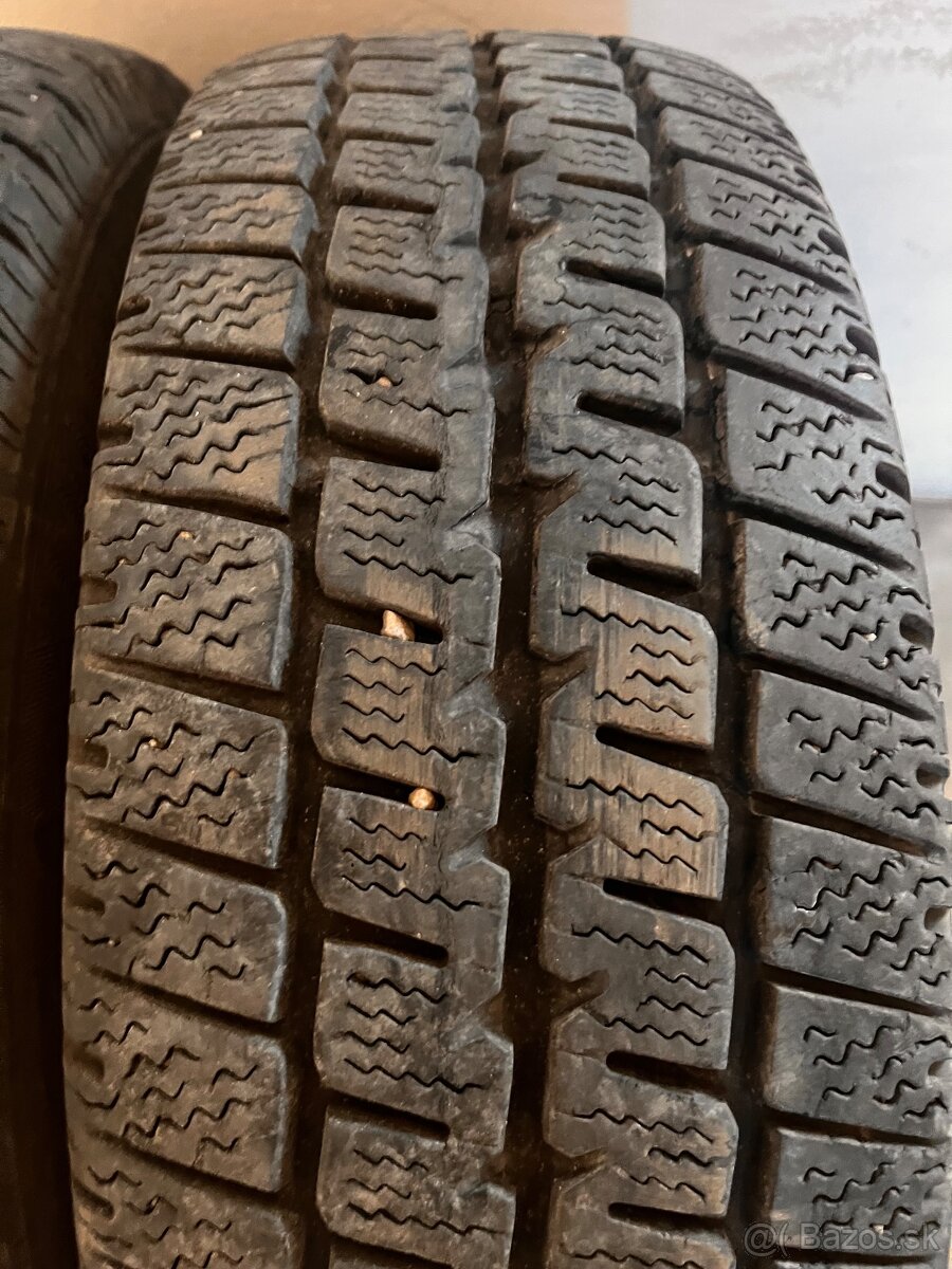 195/70R15C Matador zimne