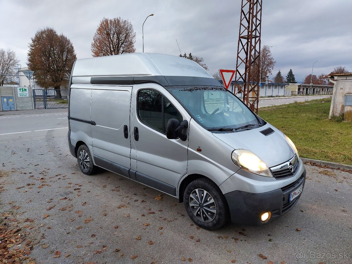 OPEL VIVARO L1H2