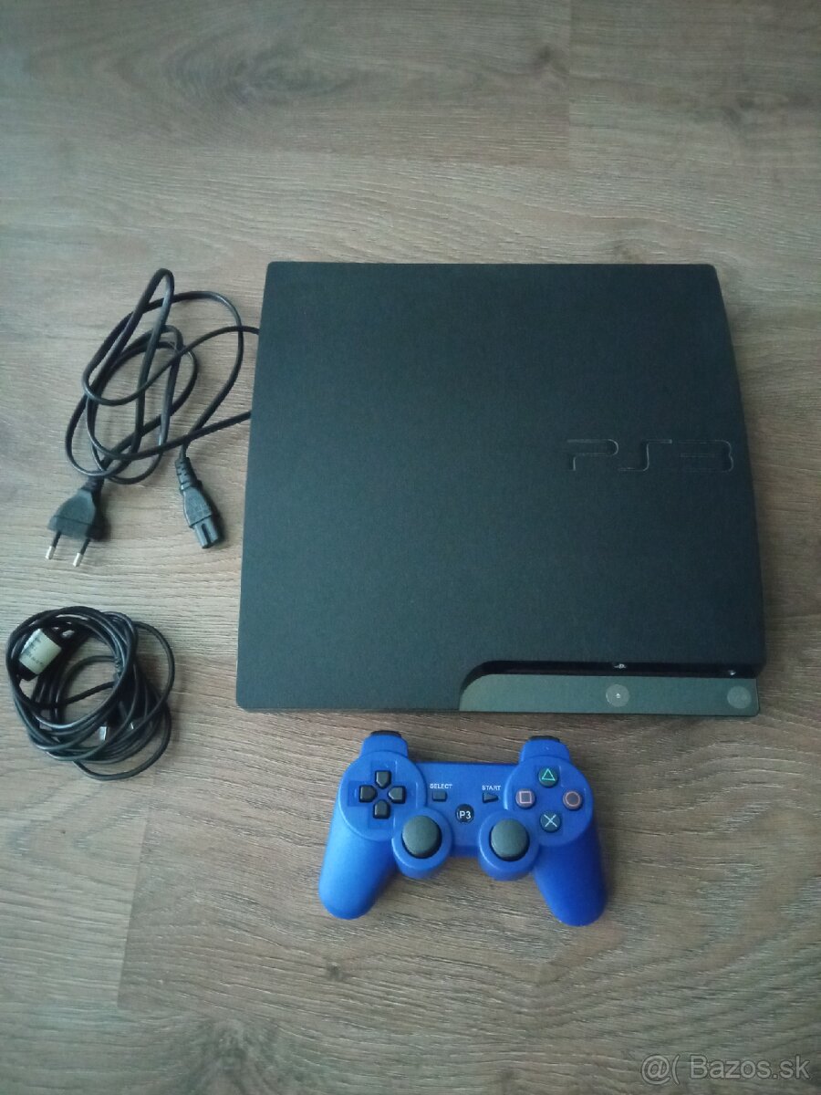 PS3 slim + vela detskych hier