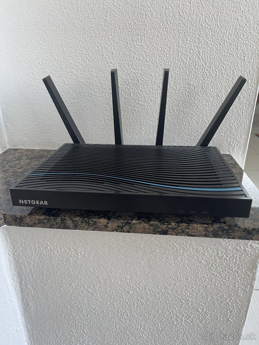 Netgear NIGHTHAWK X8 AC5300