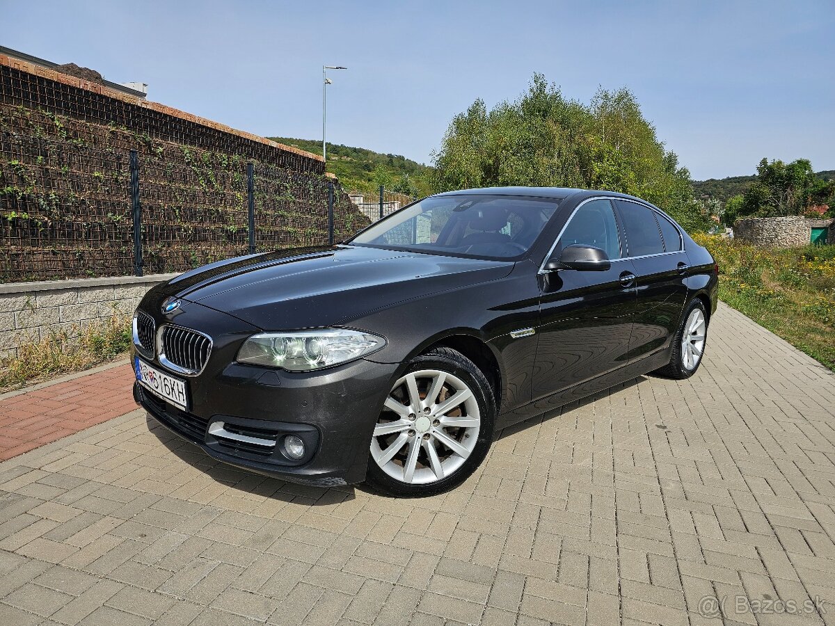 BMW 530 xDrive LCI 2016  / head up  / soft - close