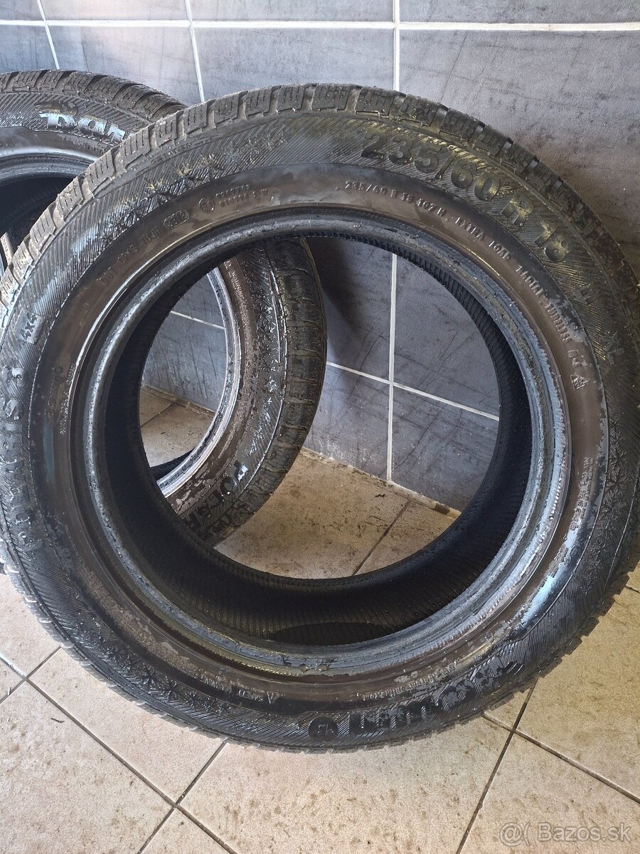 Zimne gumy 235/60 r18