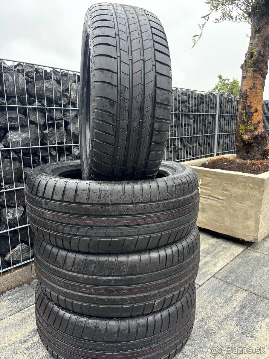 Letné pneu nove 215/55r17 bridgestone turanza