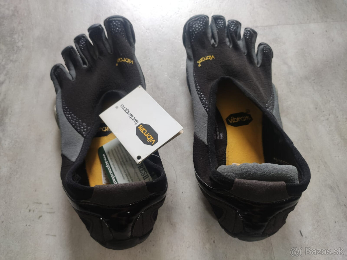 Bežecké tenisky FiveFingers JAYA Black/silver v. 39