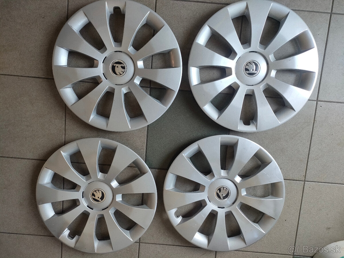 Puklice 16" Škoda Superb III - originál