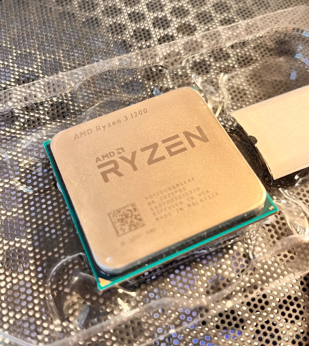 AMD RYZEN 3 1200