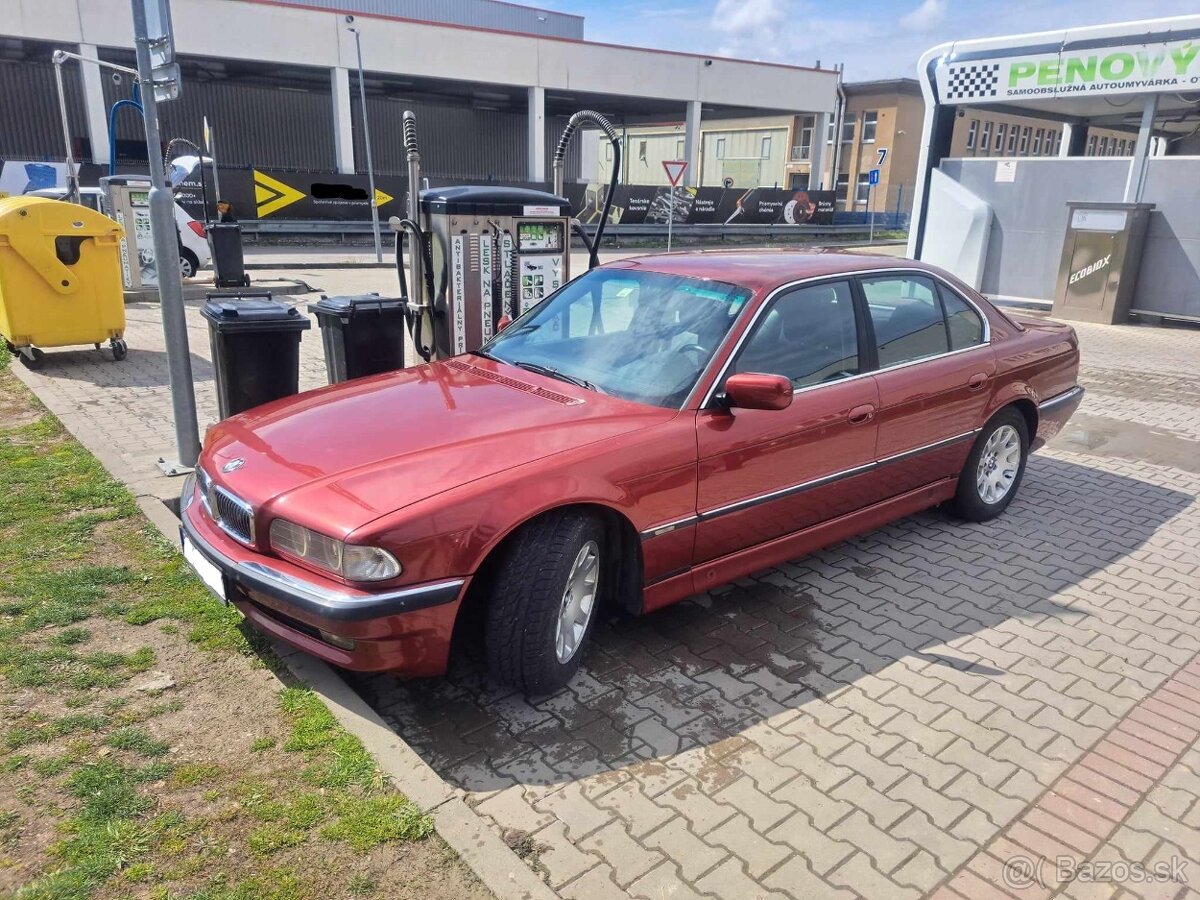 Predám BMW 725tds.