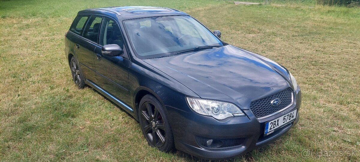 Subaru Legacy spec.B, 3.0, 180kw, manuál