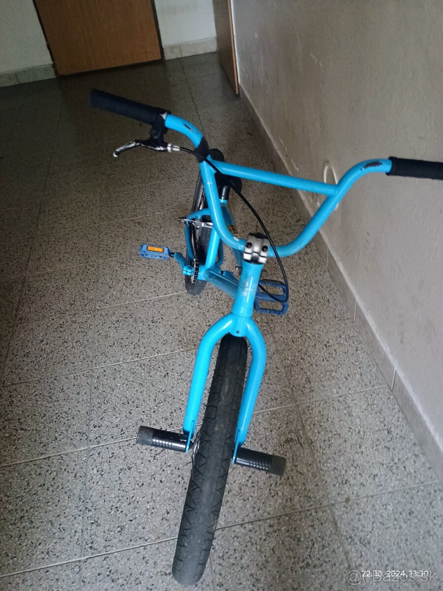 BMX modrá