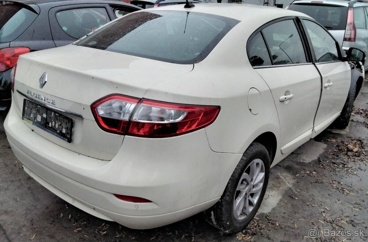 ZADNÝ NÁRAZNÍK RENAULT FLUENCE 1.6 2015 motor H4MD7, DVERE,