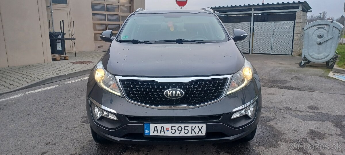 Kia sportage 2,0crdi 4x4 2015.nove brzdy.stk.ek