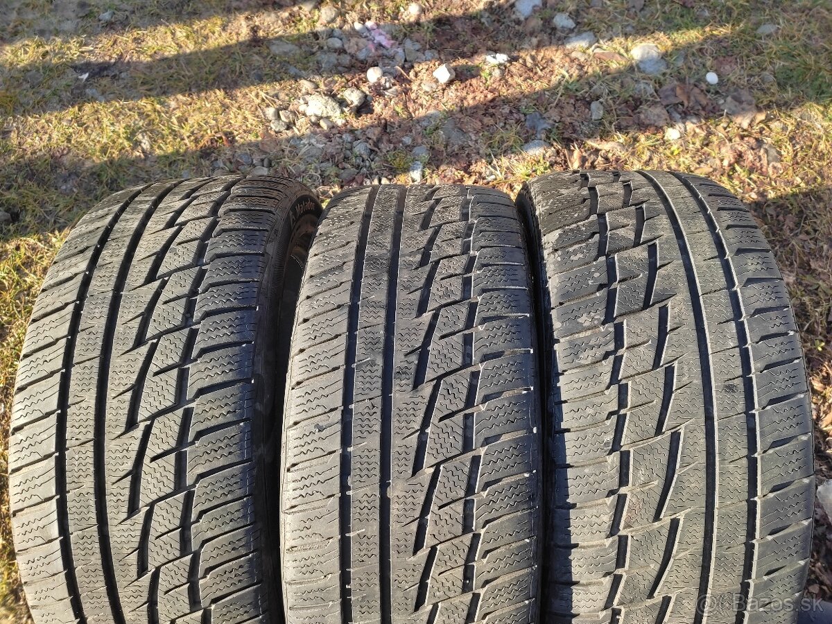 Pneumatiky 225/45R17