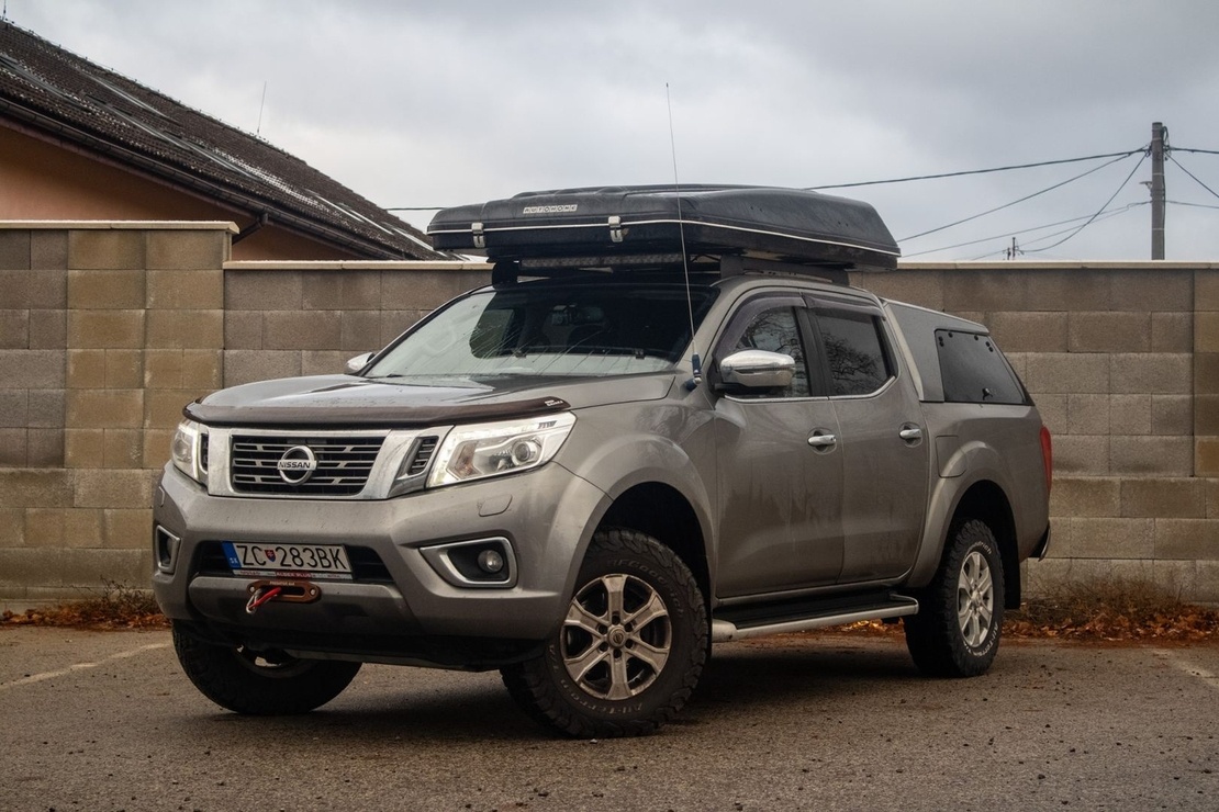 Nissan Navara DoubleCab dCi 190 Tekna