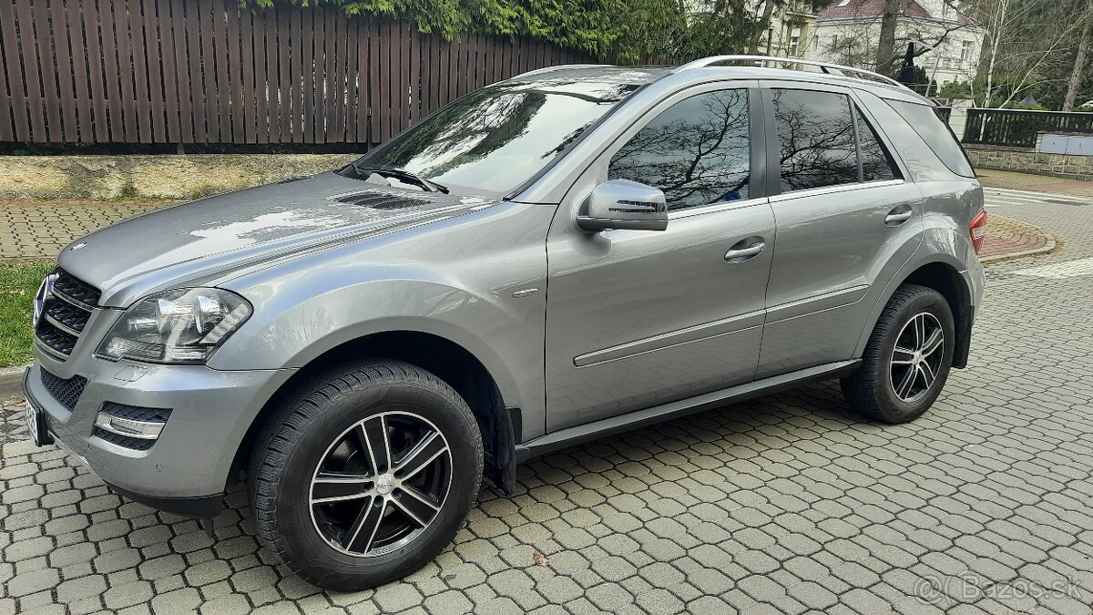 Mercedes-Benz ML350CDi Grand Edition 4Matic 170 kW