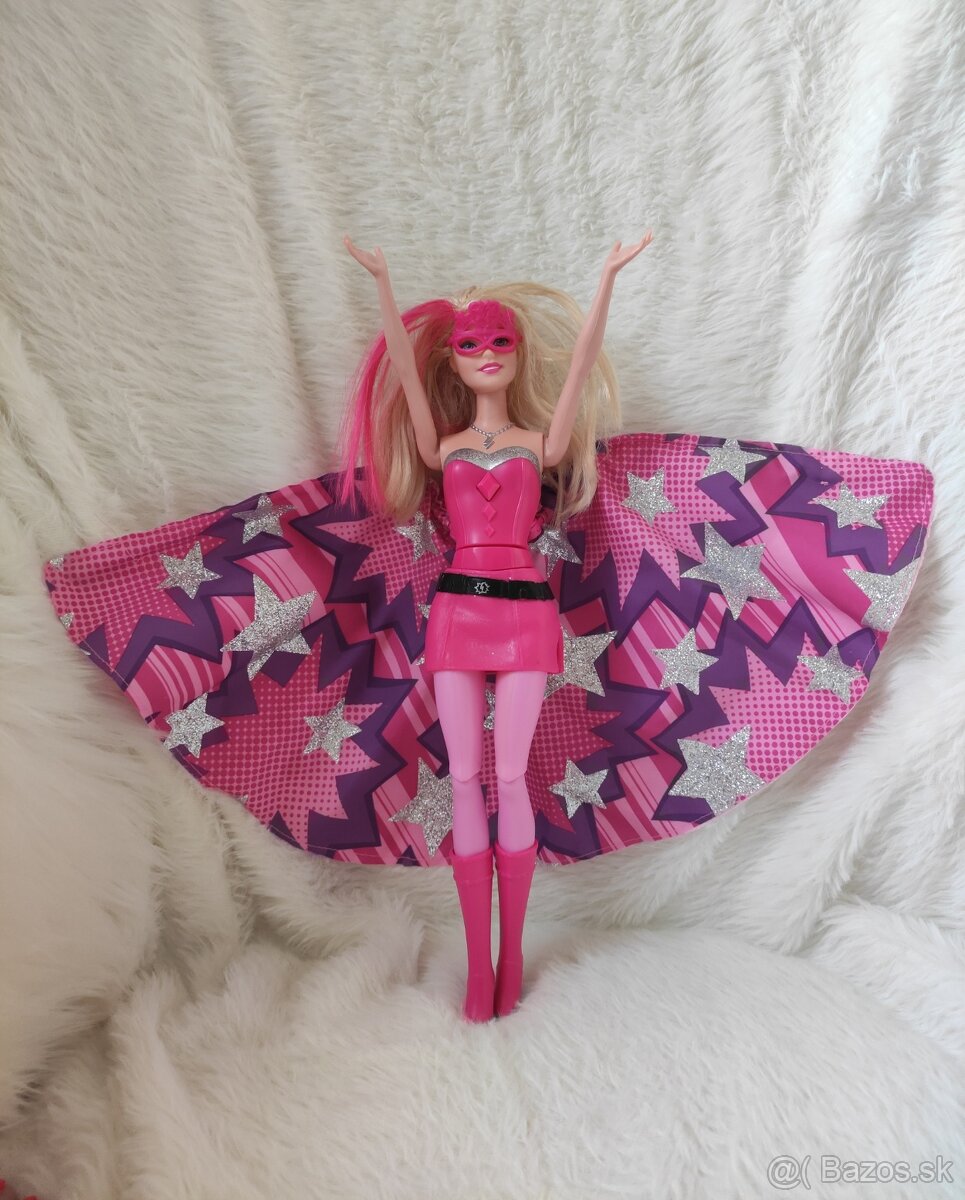 Barbie super hrdinka