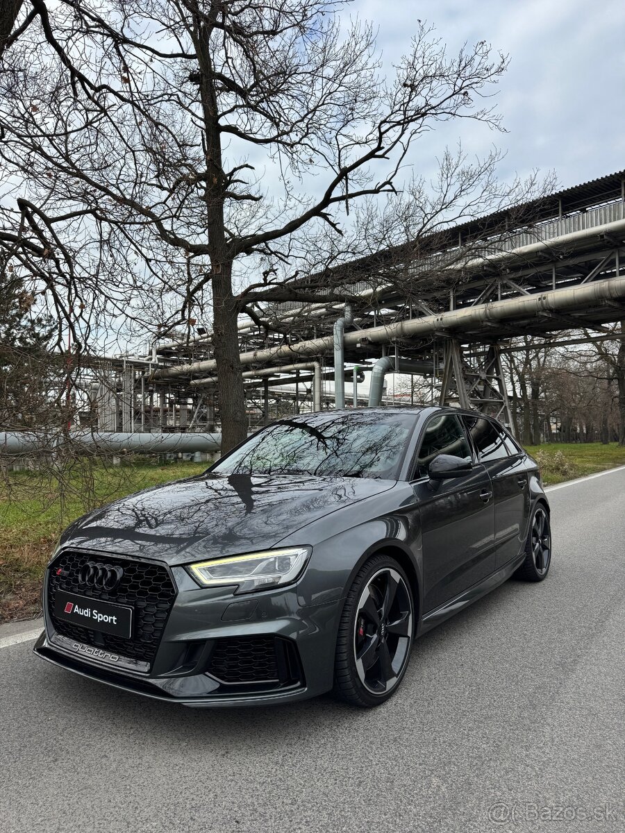 Audi RS3 Sportback 2.5 TFSI quattro S tronic