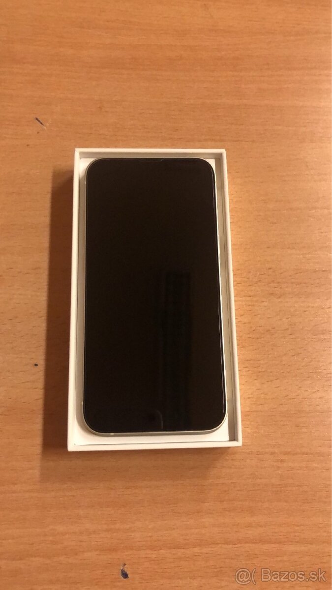 IPhone 13 128GB Bílý (NOVÝ)